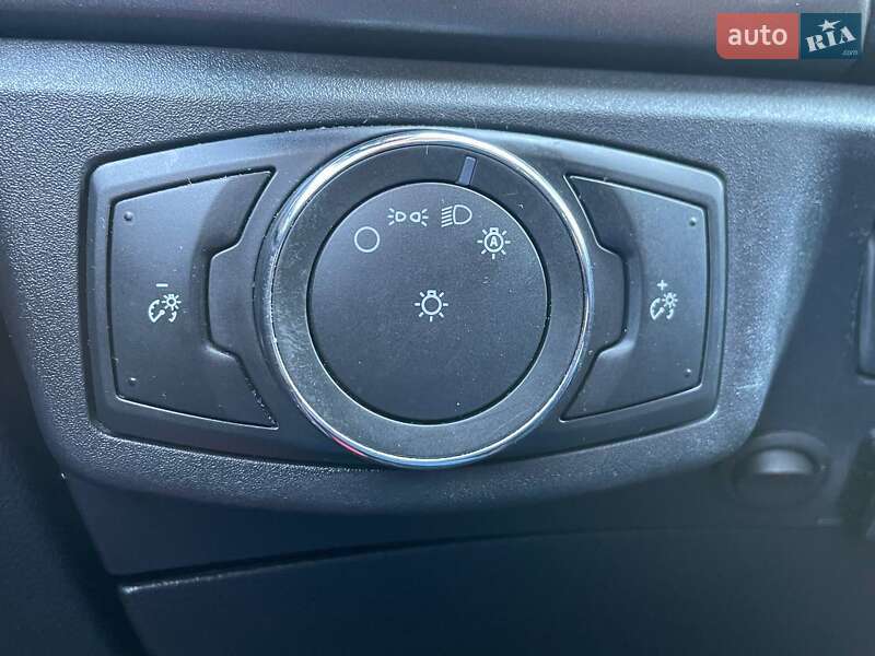Седан Ford Fusion 2017 в Києві