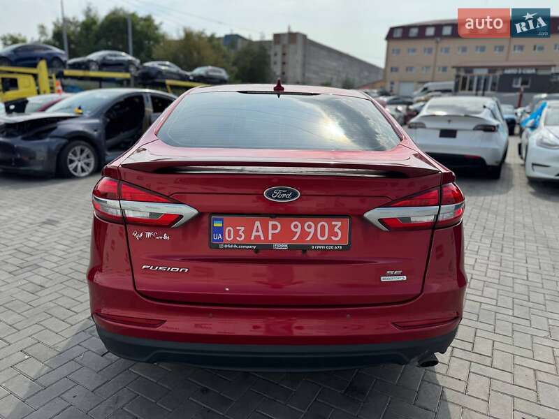 Седан Ford Fusion 2020 в Луцке