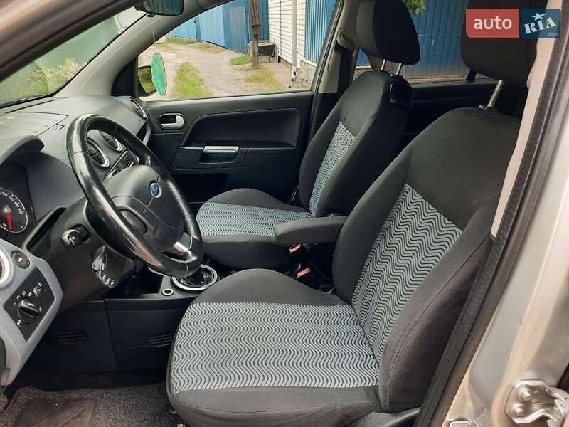 Хэтчбек Ford Fusion 2006 в Полтаве фото 47 Хэтчбек Ford Fusion 2006 в Полтаве