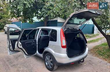 Хэтчбек Ford Fusion 2006 в 