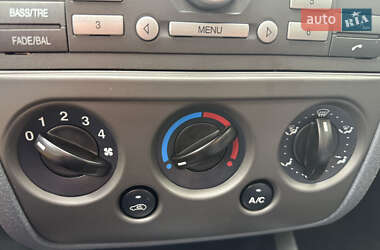 Хетчбек Ford Fusion 2009 в 