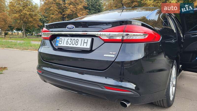 Седан Ford Fusion 2016 в Полтаві