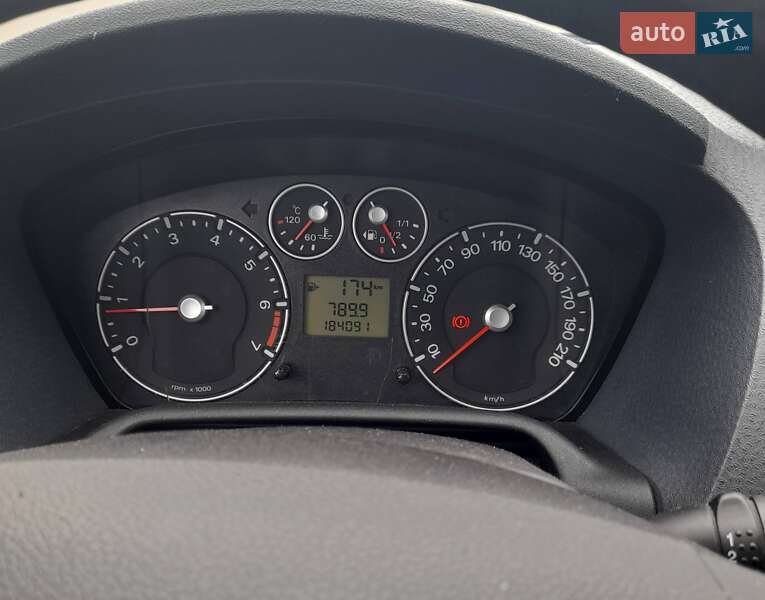 Хэтчбек Ford Fusion 2010 в Запорожье