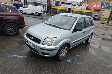 Хэтчбек Ford Fusion 2003 в Киеве
