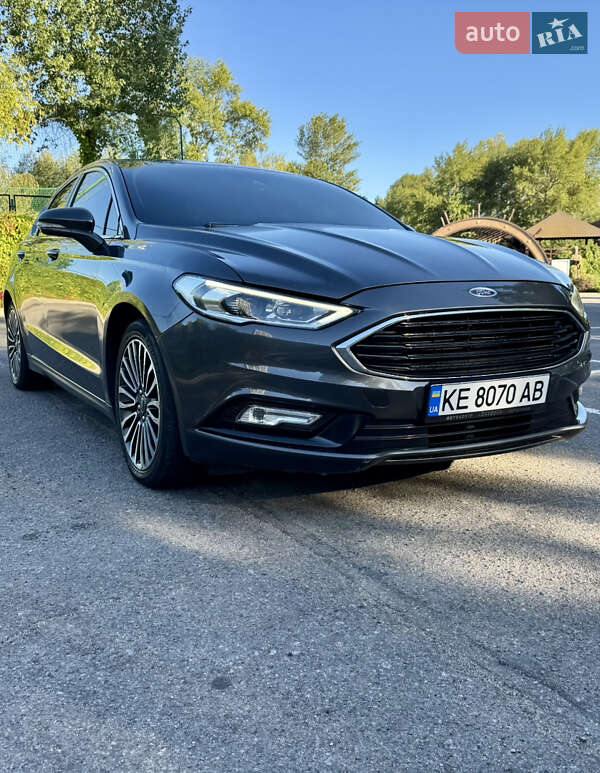 Седан Ford Fusion 2016 в Дніпрі