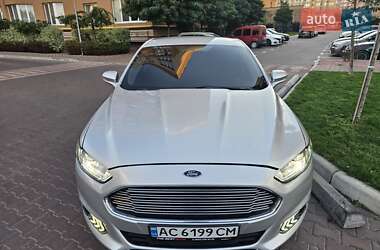 Седан Ford Fusion 2015 в Києві