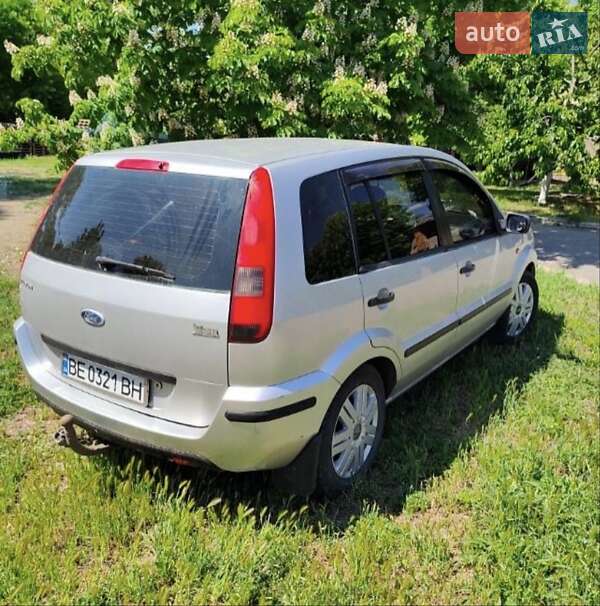 Ford Fusion 2003