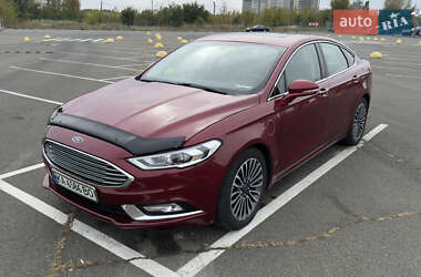 Седан Ford Fusion 2016 в 