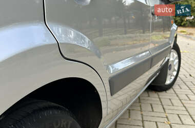 Хэтчбек Ford Fusion 2008 в 