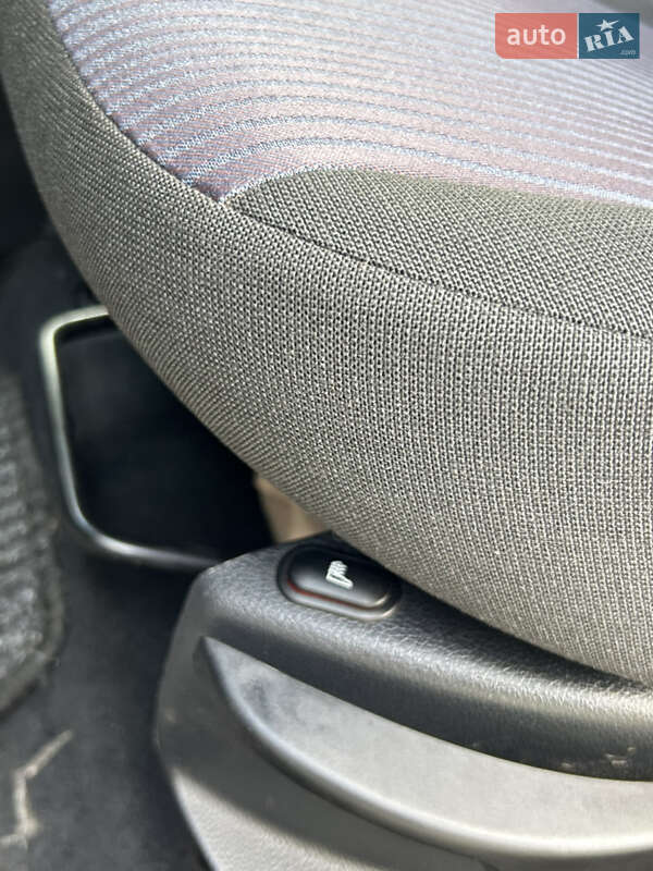 Хетчбек Ford Fusion 2008 в Прилуках фото 17 Хетчбек Ford Fusion 2008 в Прилуках