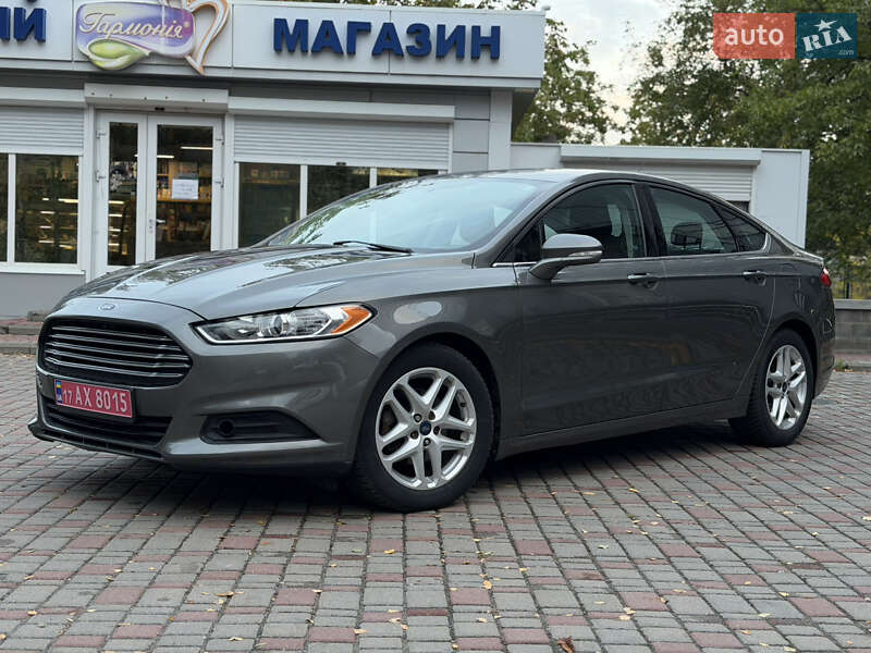 Седан Ford Fusion 2014 в Лубнах