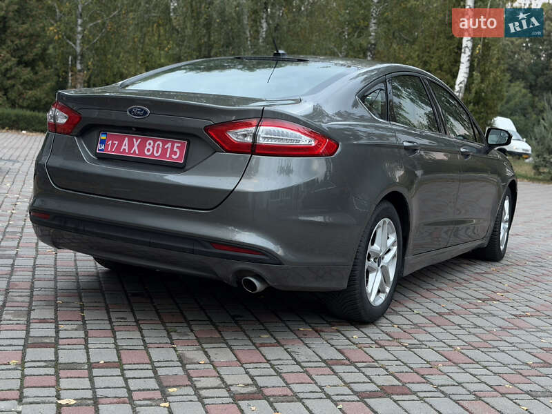 Седан Ford Fusion 2014 в Лубнах