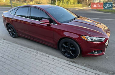Седан Ford Fusion 2014 в Луцьку