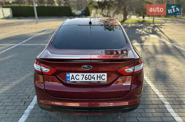 Седан Ford Fusion 2014 в Луцке