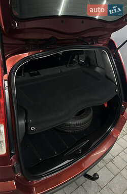 Хетчбек Ford Fusion 2006 в 