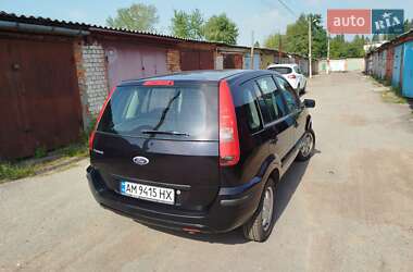Хетчбек Ford Fusion 2005 в 