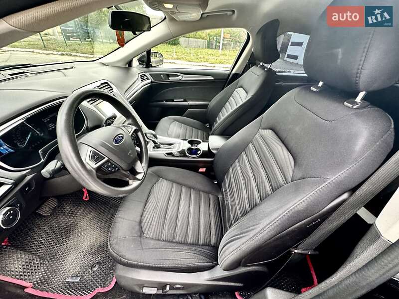 Седан Ford Fusion 2015 в Харькове