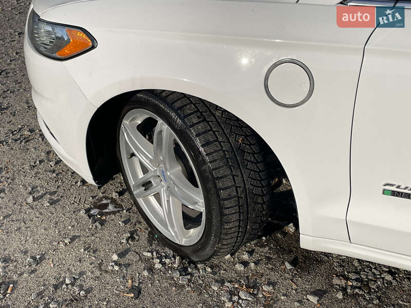 Седан Ford Fusion 2014 в Харькове фото 9 Седан Ford Fusion 2014 в Харькове