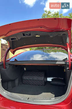 Седан Ford Fusion 2013 в 