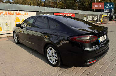 Седан Ford Fusion 2014 в 
