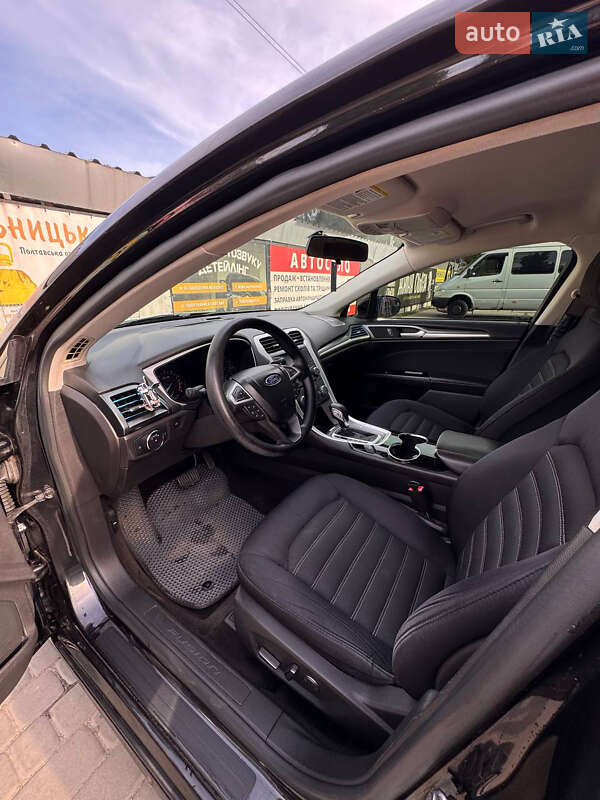 Седан Ford Fusion 2014 в Кременчуге