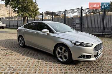 Седан Ford Fusion 2014 в 