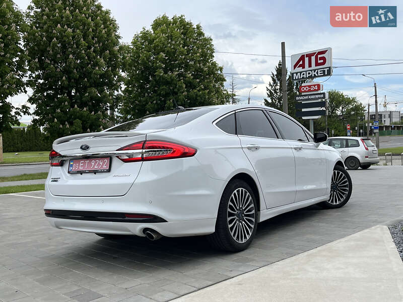 Седан Ford Fusion 2016 в Луцке