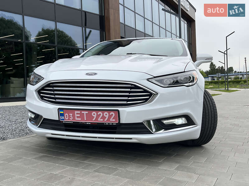Седан Ford Fusion 2016 в Луцке