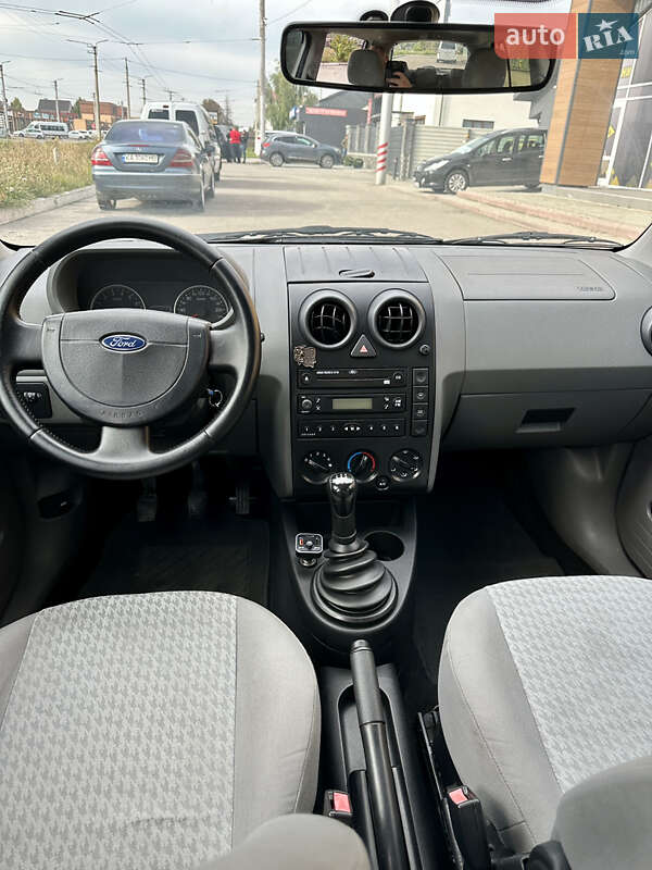 Хэтчбек Ford Fusion 2003 в Белой Церкви фото 26 Хэтчбек Ford Fusion 2003 в Белой Церкви