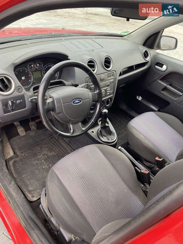 Хетчбек Ford Fusion 2006 в Вінниці