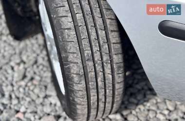Хэтчбек Ford Fusion 2004 в 