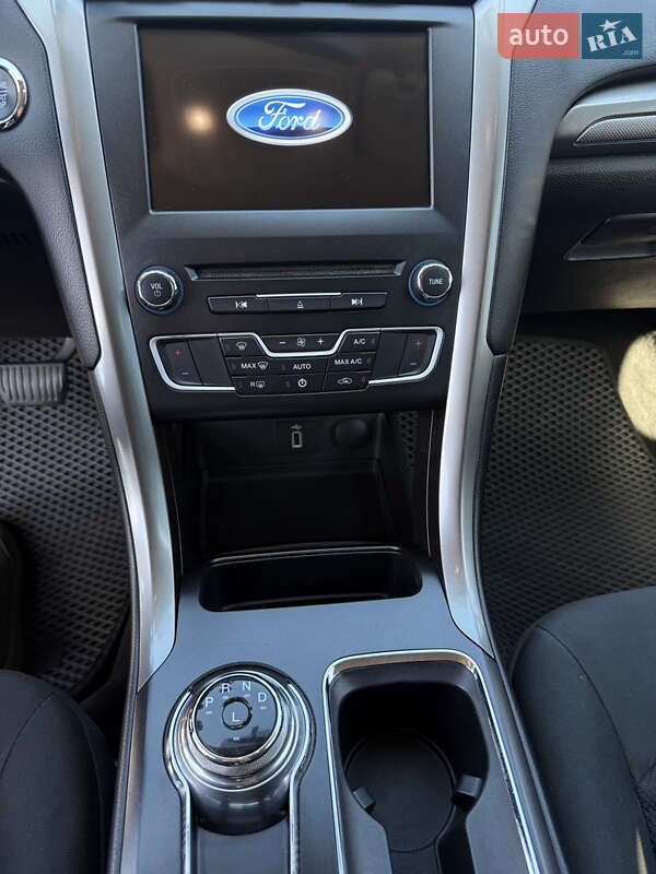Седан Ford Fusion 2017 в Одессе