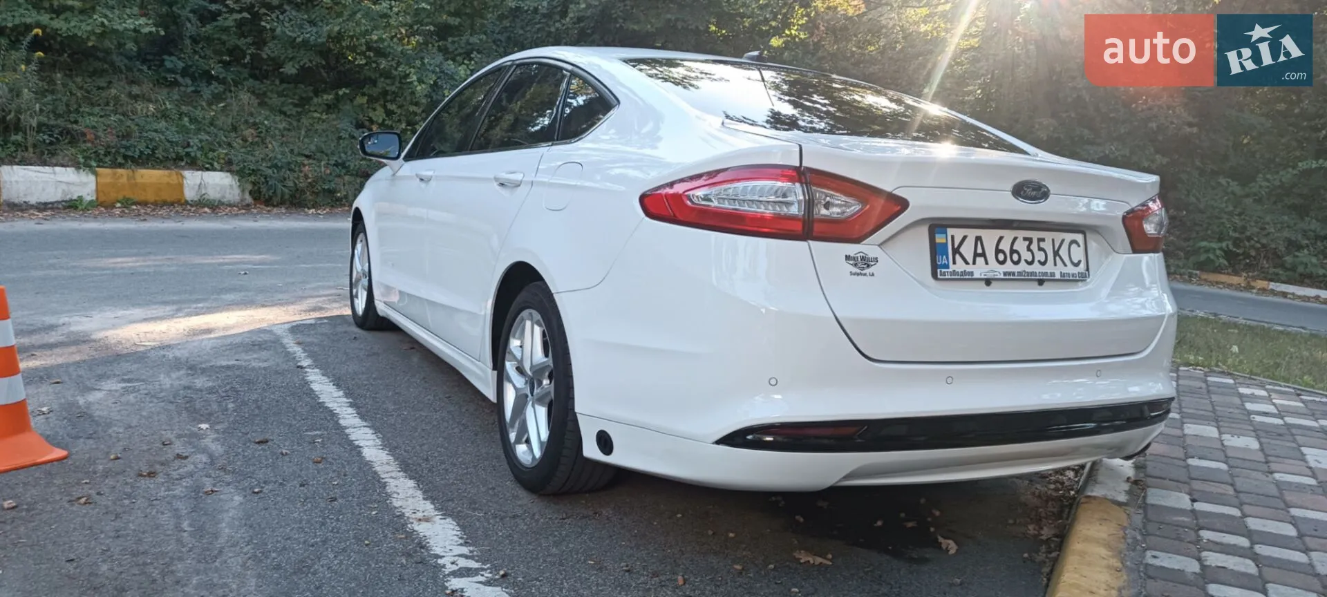 2016 Ford Fusion - мініатюра 12