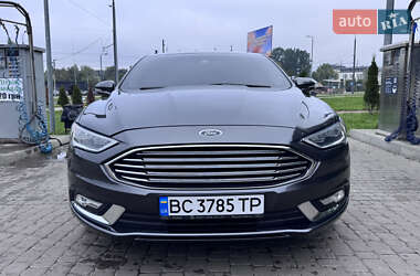Седан Ford Fusion 2016 в Львове