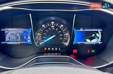 Седан Ford Fusion 2016 в 