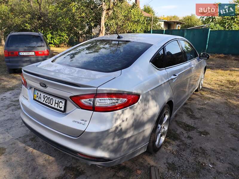 Ford Fusion 2014