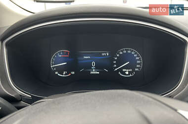 Седан Ford Fusion 2014 в 