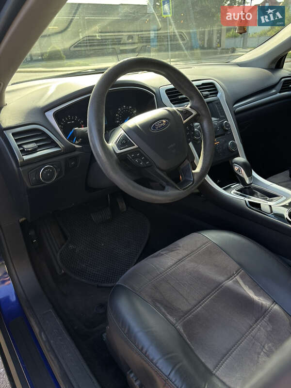 Седан Ford Fusion 2015 в Киеве фото 11 Седан Ford Fusion 2015 в Киеве