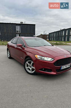 Седан Ford Fusion 2012 в Чернигове