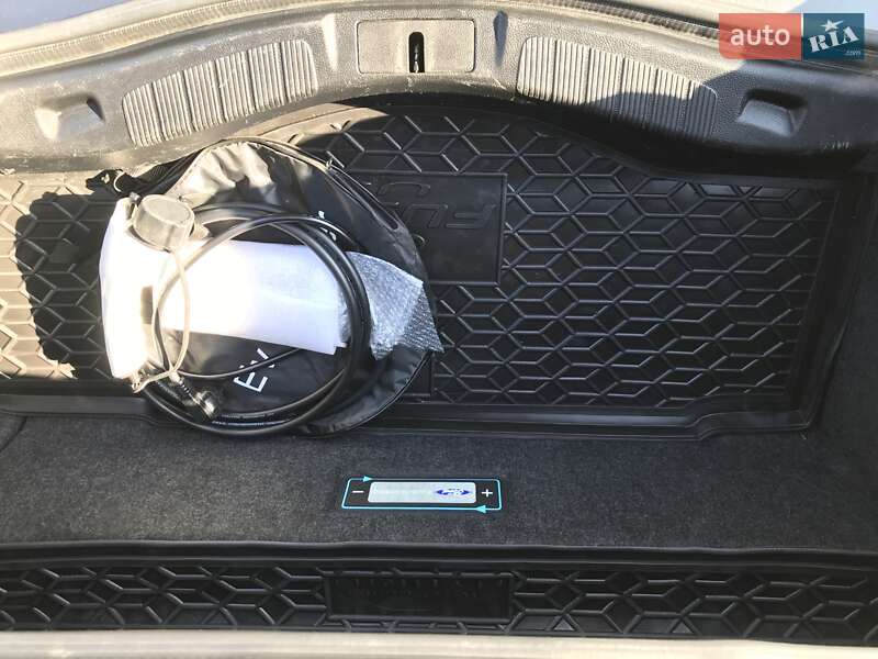 Седан Ford Fusion 2016 в Ирпене фото 62 Седан Ford Fusion 2016 в Ирпене