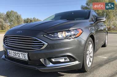 Седан Ford Fusion 2016 в 