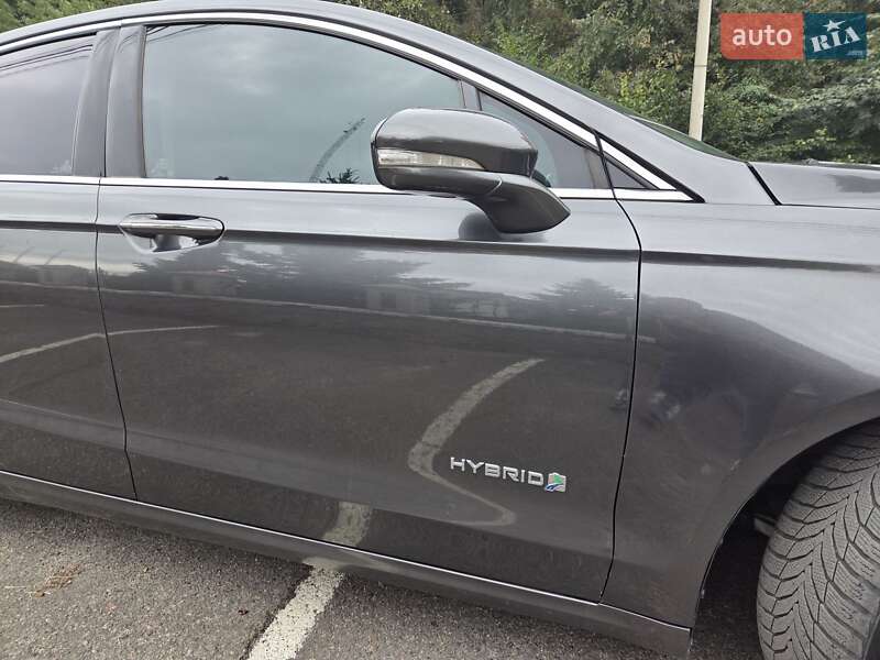 Седан Ford Fusion 2016 в Киеве