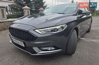 Седан Ford Fusion 2016 в 