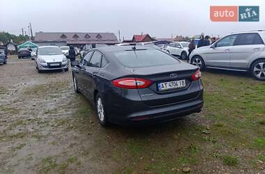 Седан Ford Fusion 2014 в 