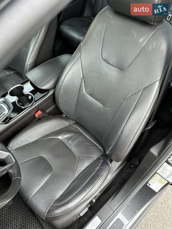 Седан Ford Fusion 2015 в Харкові