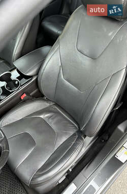 Седан Ford Fusion 2015 в 