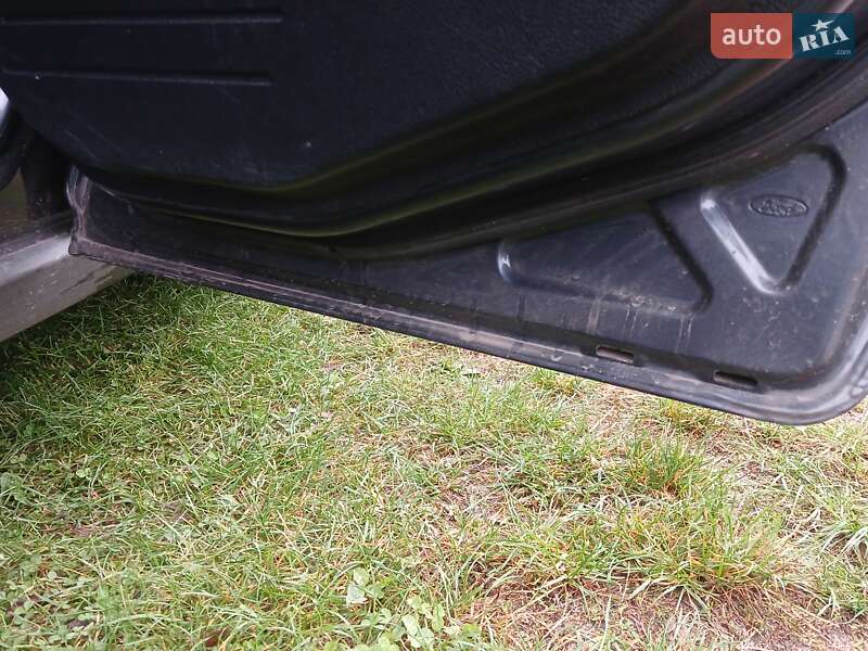 Хетчбек Ford Fusion 2006 в Боровій фото 13 Хетчбек Ford Fusion 2006 в Боровій