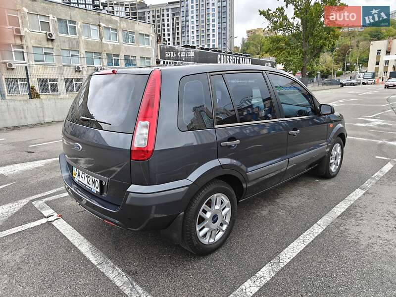 Хэтчбек Ford Fusion 2007 в Киеве