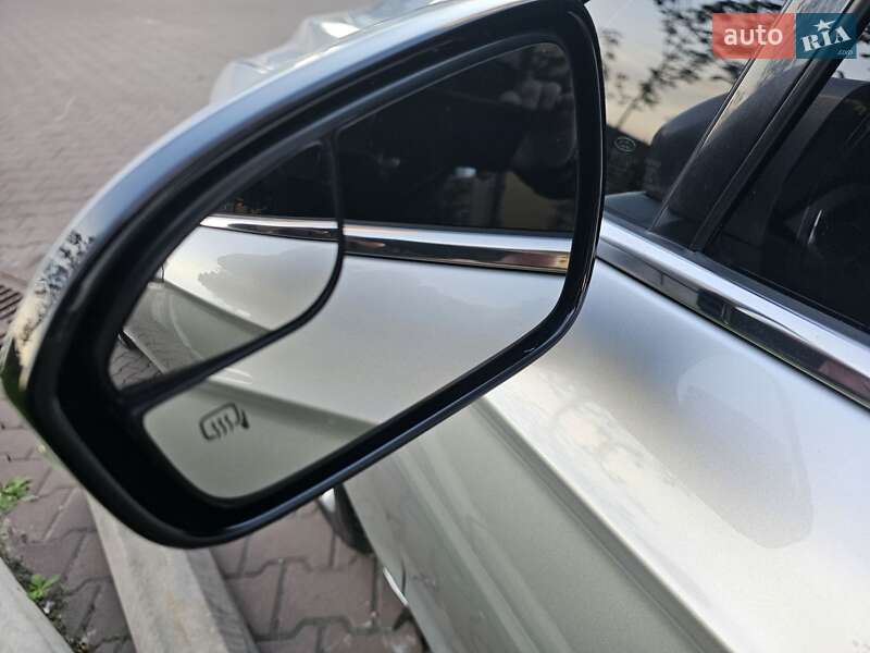 Седан Ford Fusion 2015 в Києві