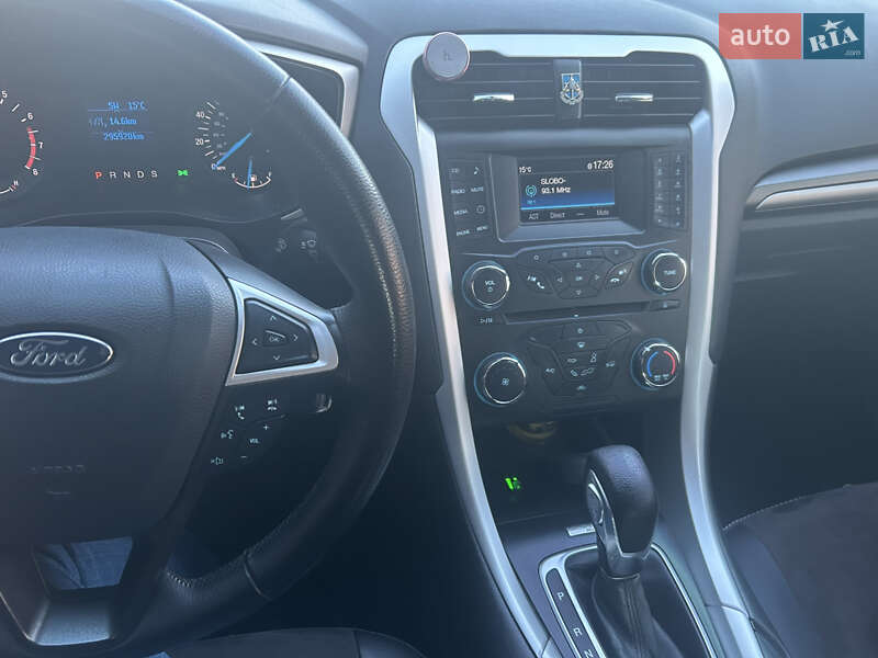 Седан Ford Fusion 2014 в Харкові